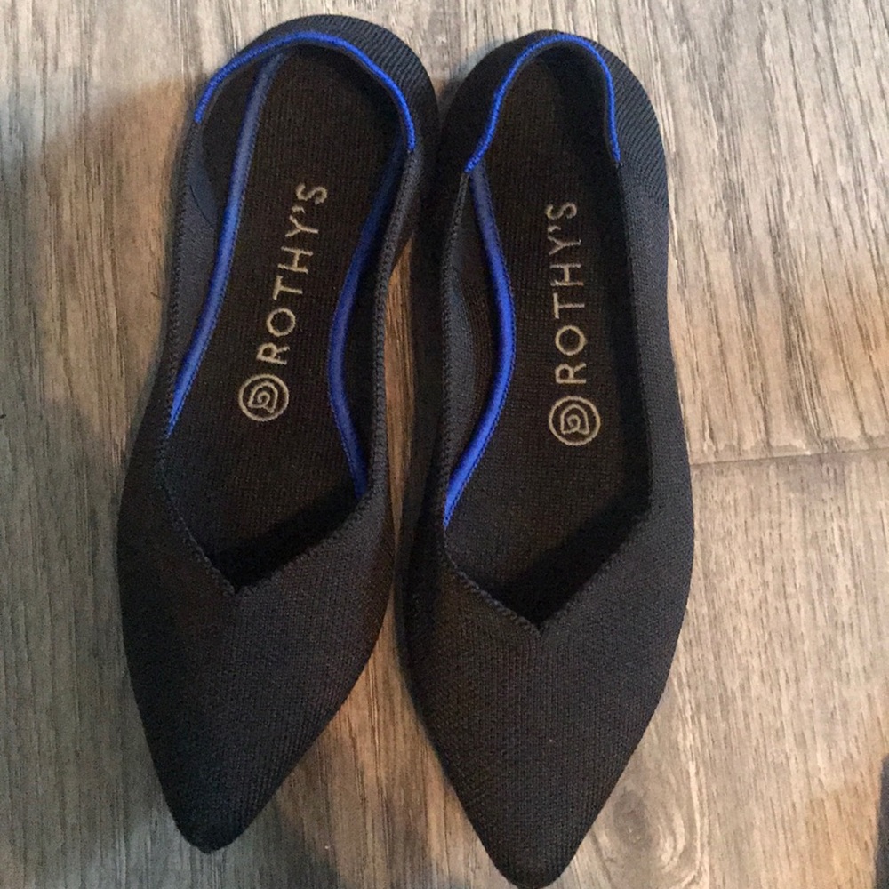 Black Rothys